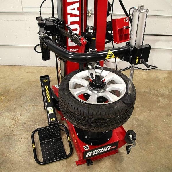 Rotary® Tire Changer – R1200 | Dual ROLLER Leverless Center Post Clamping - Image 3