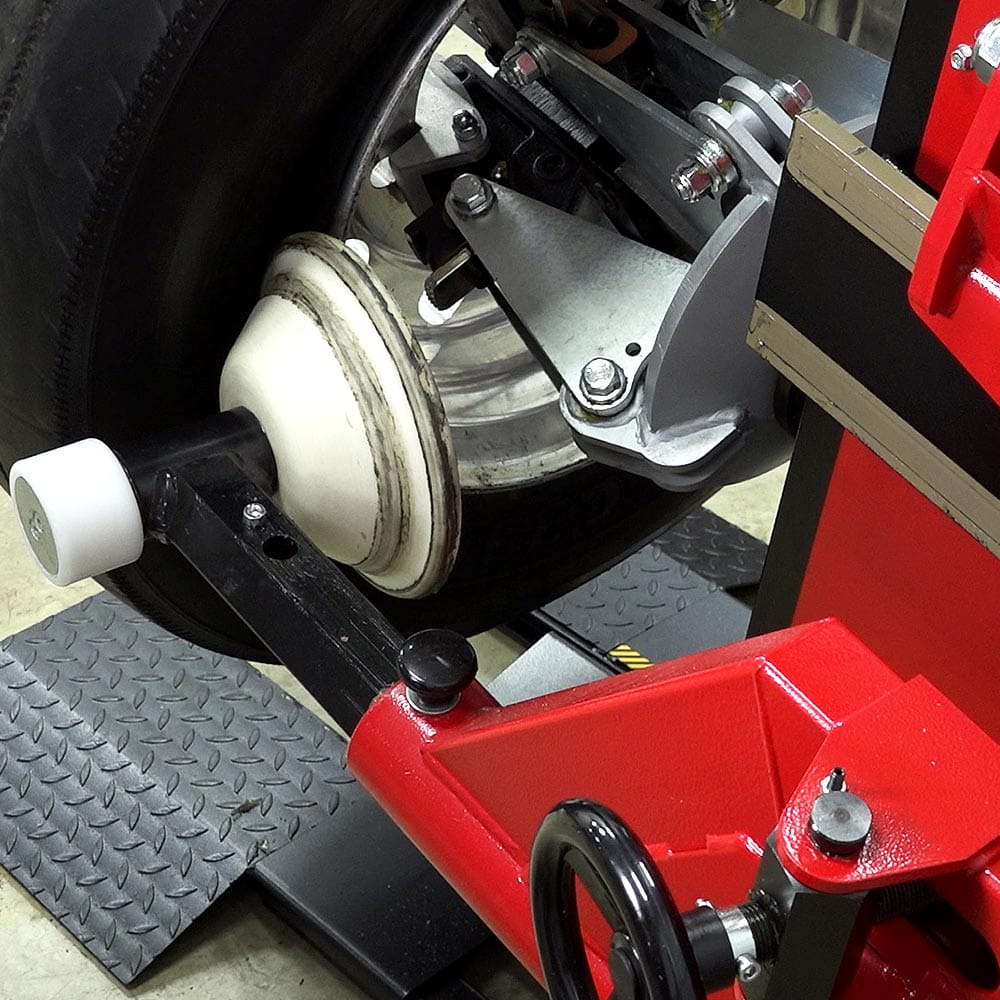 Rotary® Tire Changer – R501Plus | Super Fast Heavy Duty Truck Speedy removal of tire with front and back bead breakers.