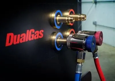 Rotary® R3AC80 | Automatic Dual-Gas AC Recovery Machine Rotary R3AC80 Automatic Car AC Recovery Machine with fast and seamless interface, software, and connected sensors.